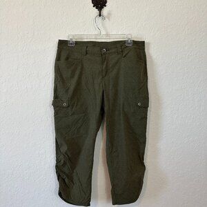 Eddie Bauer 8 Horizon Travex Capri Cropped Green Pants Cargo Pockets